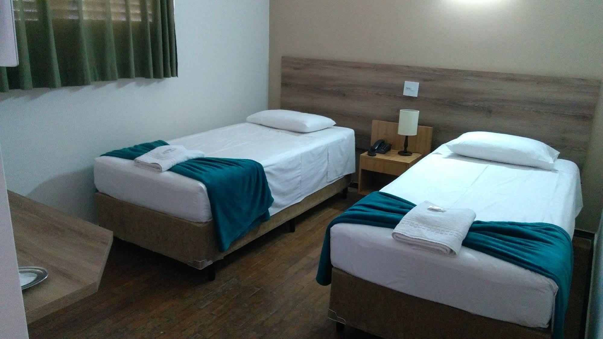 Aurora Hotel 里贝朗普雷托 外观 照片